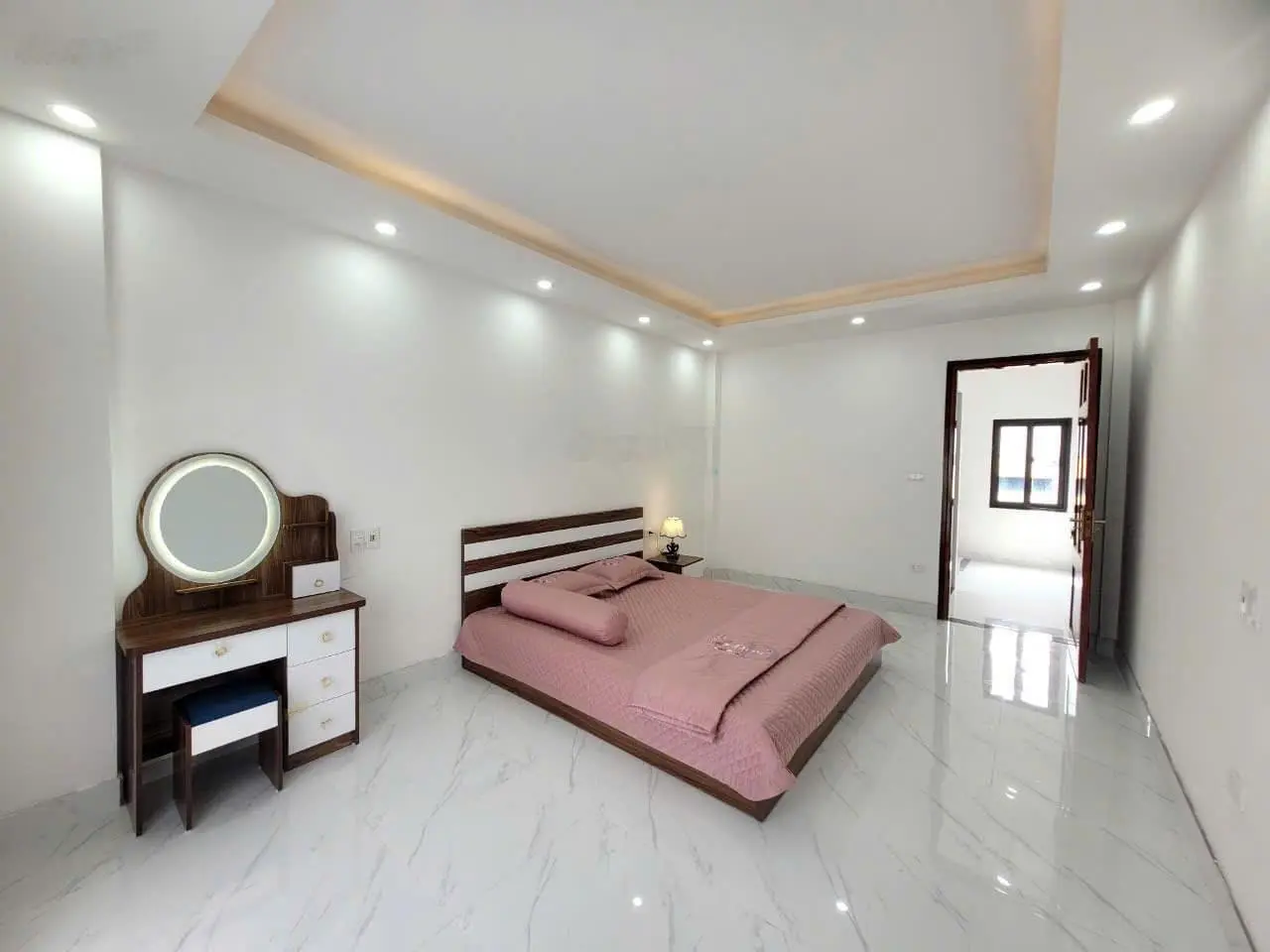 Quá rẻ! Bán nhà La Phù 3T*31m2, full nội thất, Ôtô đỗ, gần chợ, trường học, Geleximco, Aeon Hà Đông