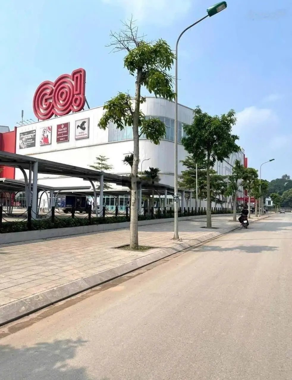 Bán lô góc hai mặt tiền cạnh Big C - Go lô hai đường 61m; Diện tích: 7.23x20m = 124.4 m2