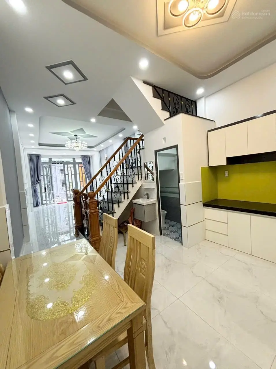 Nhà đẹp 2 tầng 3pn đường Bình Trị Đông phường Bình Trị Đông quận Bình Tân