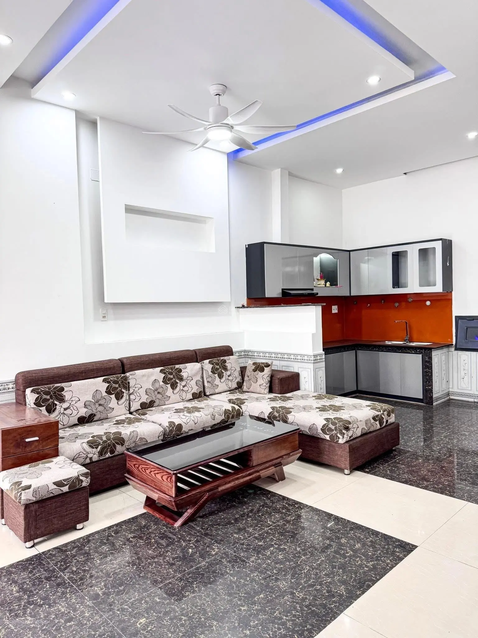 Bán nhà mặt phố Thâm Tâm, 5,1 tỷ, 100m2, 3PN, 2WC, Ngũ Hành Sơn, Đà Nẵng