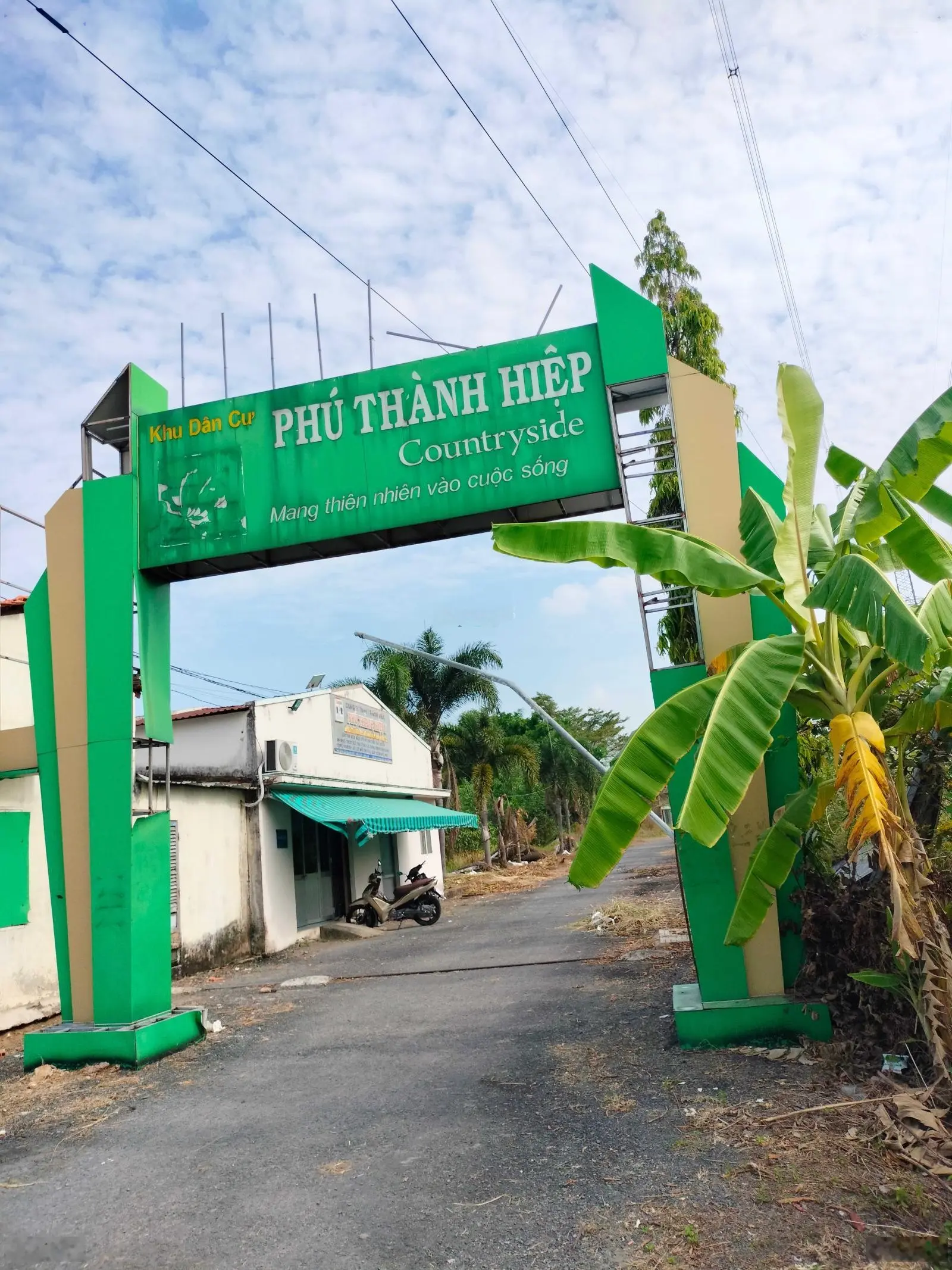 Chính chủ cần bán đất khu dân cứ Phú Thành Hiệp Bến Lức, Long An