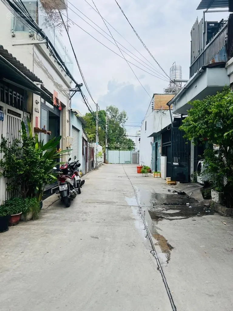 Bán 419m2 - full thổ cư có nhà cấp 4, sân vườn - giá nhỉnh 9.45 tỷ