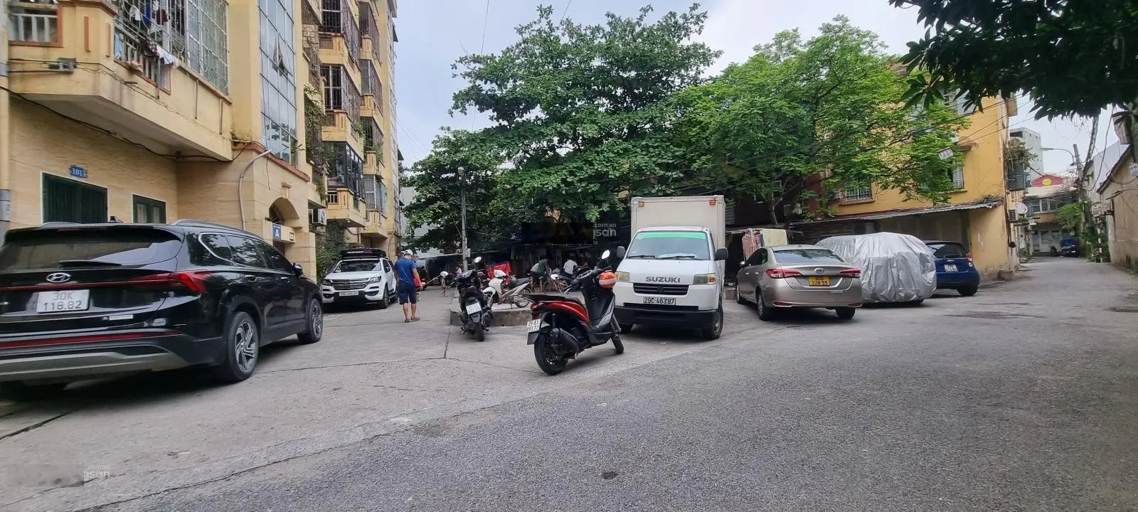 Gần mặt hồ Thạch Bàn, 168m2, MT 11m, ô tô tránh, kinh doanh, sổ đẹp, đầu tư 17.2 tỷ