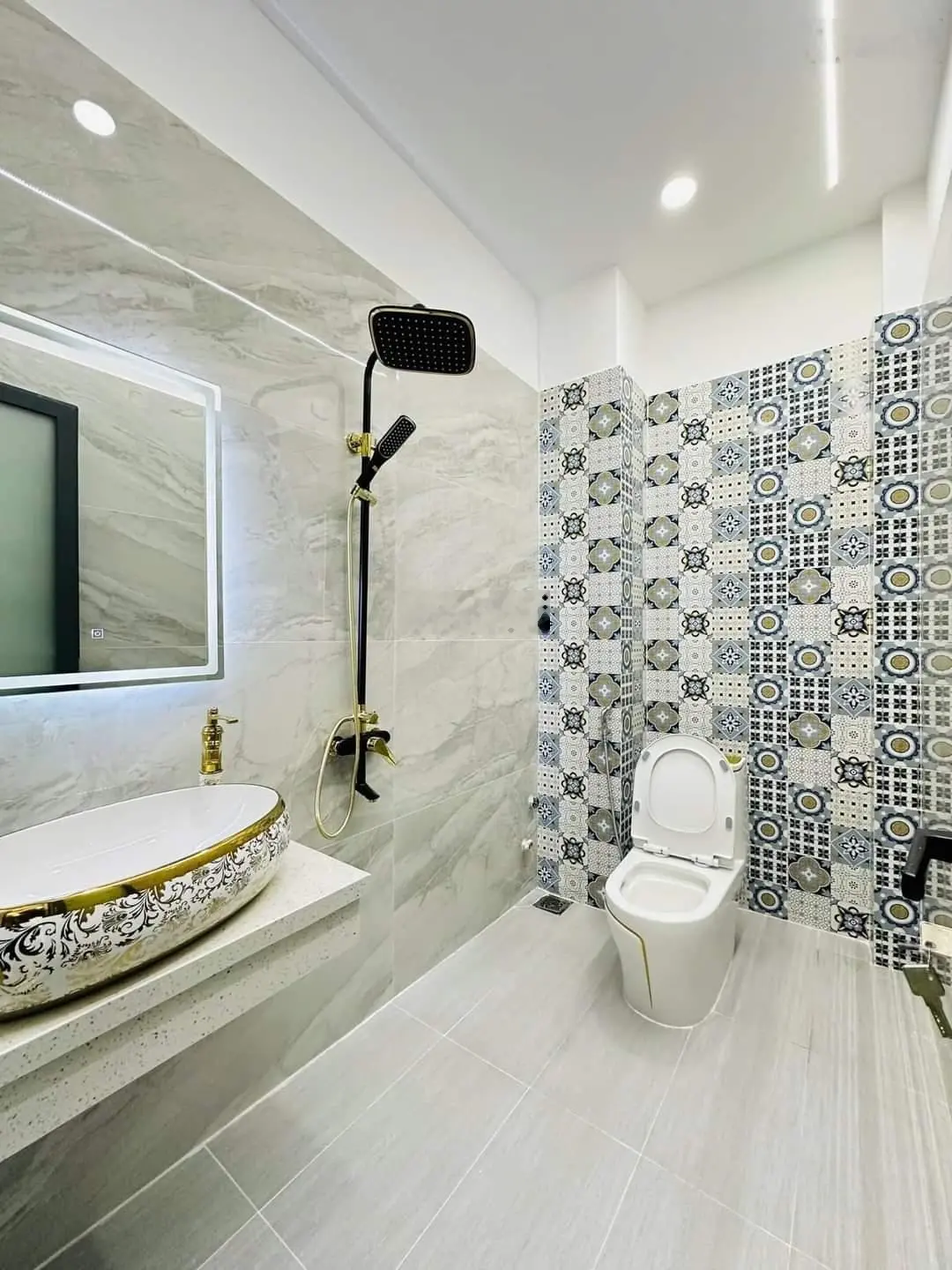 Bán nhà hẻm xe hơi 4x14m, nhà 1 sẹc, thông, 3 tấm nhà mới, đẹp ở ngay