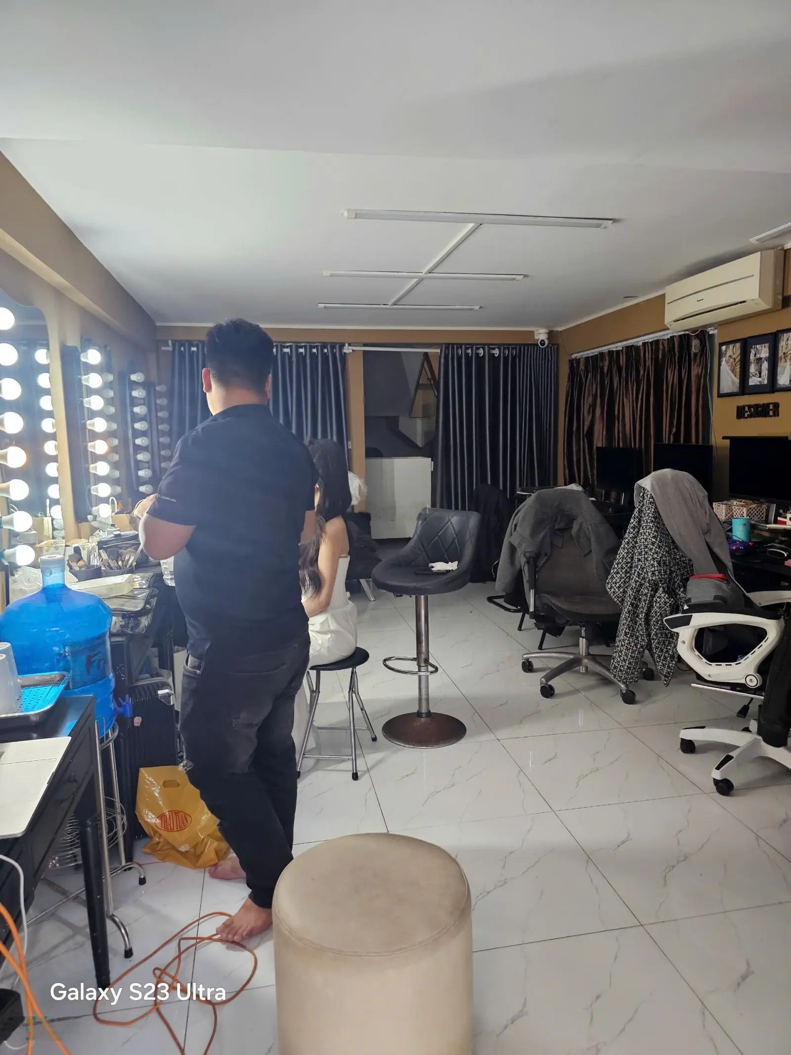Chính chủ nhờ bán nhà mặt phố Phan Văn Trị, TT Đống Đa. 46.3m2, 7 tầng, MT 3.7m, 24 tỷ. Nở hậu, KD