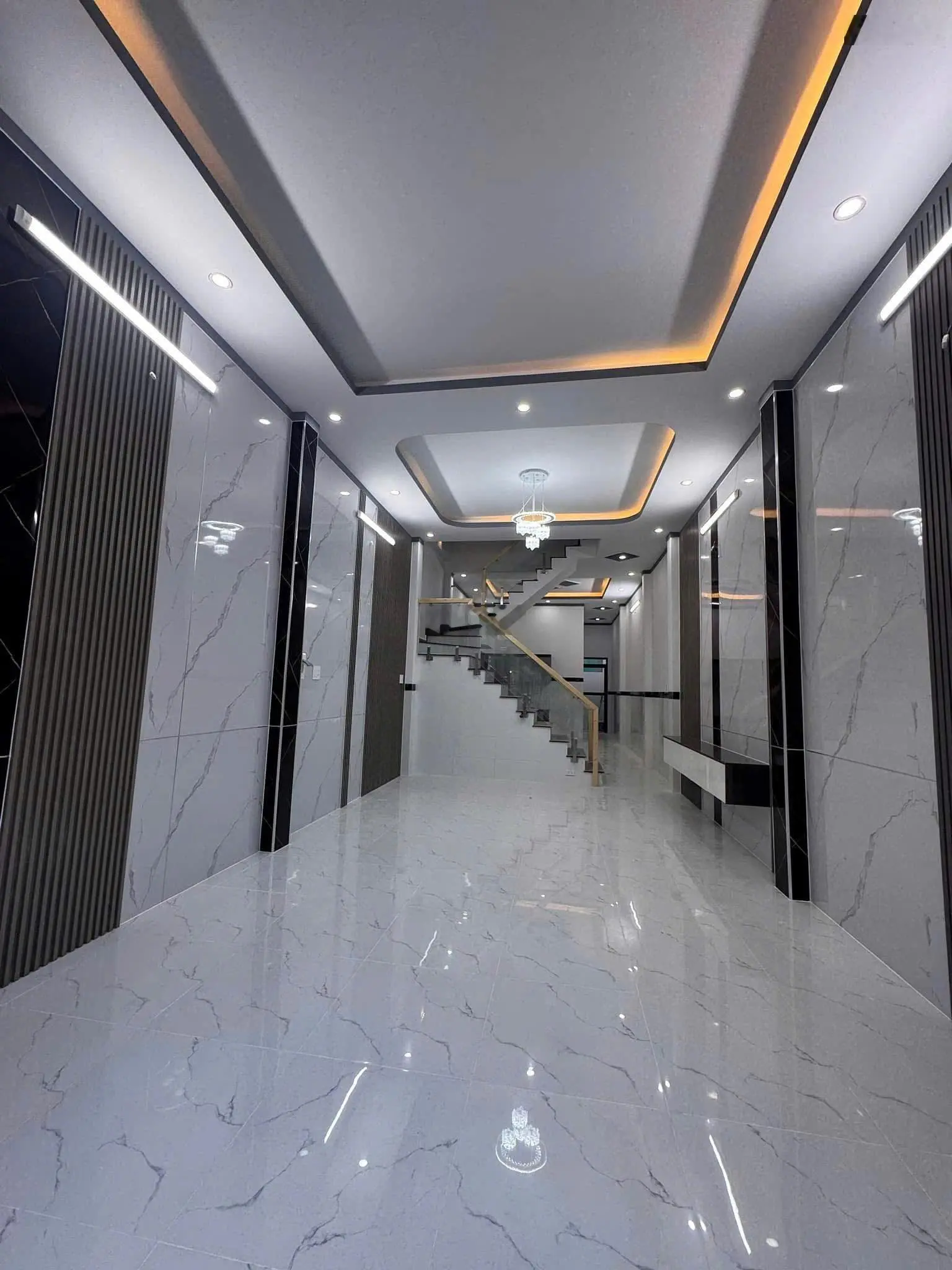 Chủ Giảm Giá Bán Gấp Nhà 1Trệt 1Lầu Trong KDC Mới Gần Trung Tâm Biên Hoà, 1Sẹc Đường DT768