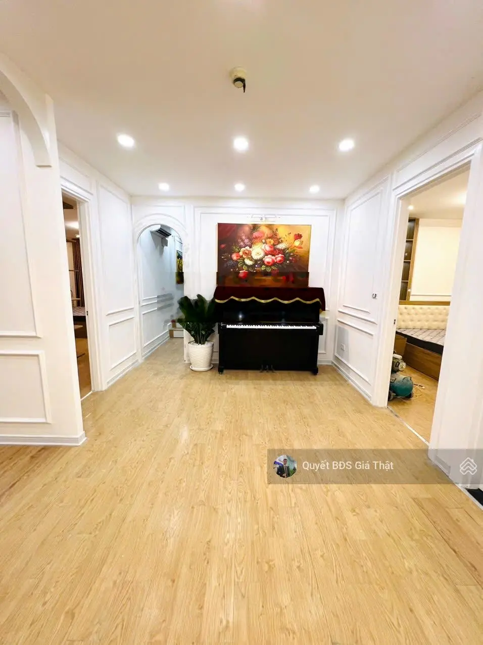 (Giá thật) chính chủ bán căn 120m2 4 phòng ngủ ban công Đông Nam tầng trung đẹp giá 7.68 tỷ
