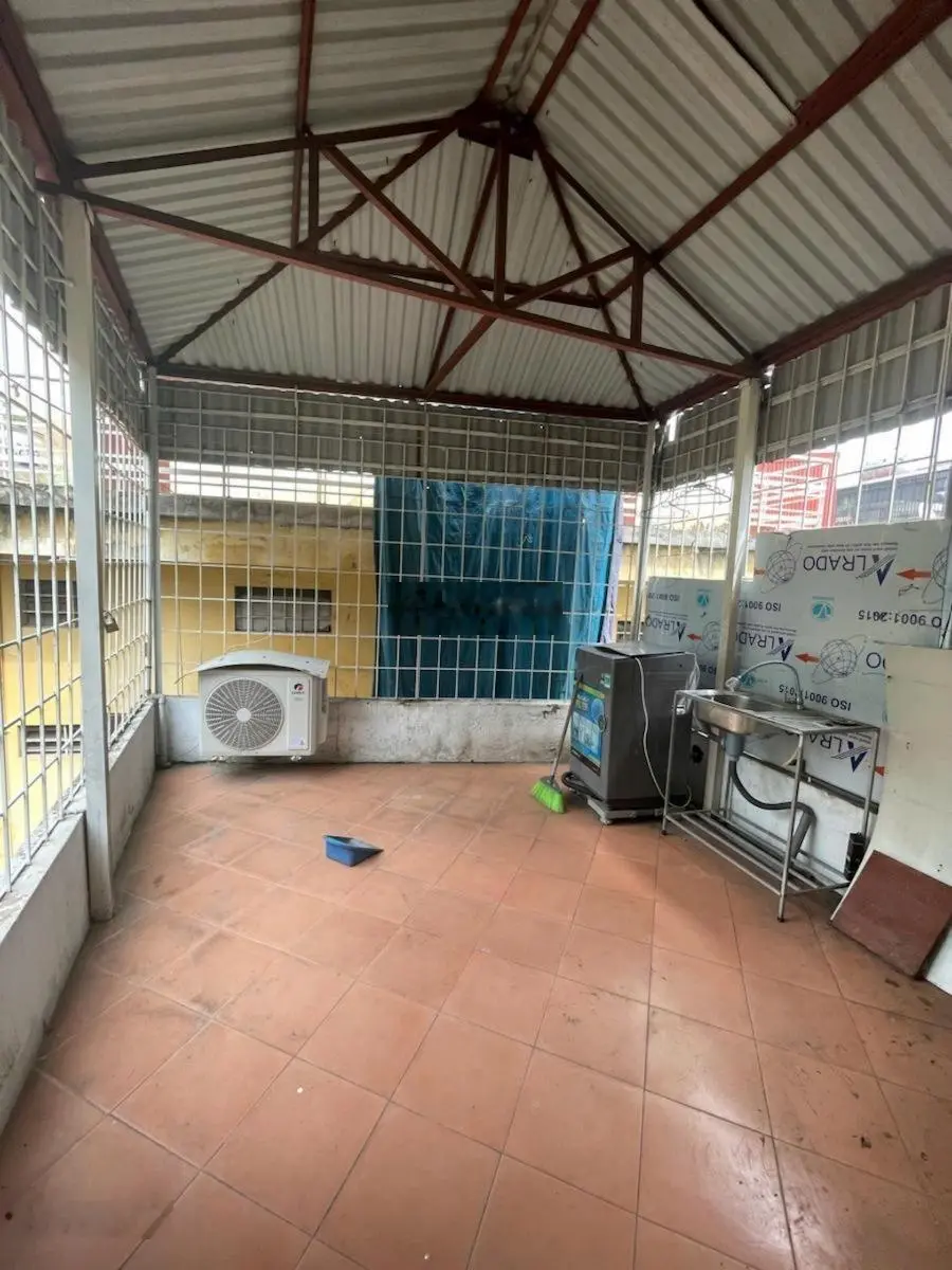 Nhà vị trí ngõ thông 25m ra đến phố Đặng văn ngữ 100m ra Hồ Đắc Di 3,85tỷ 0348 176 ***