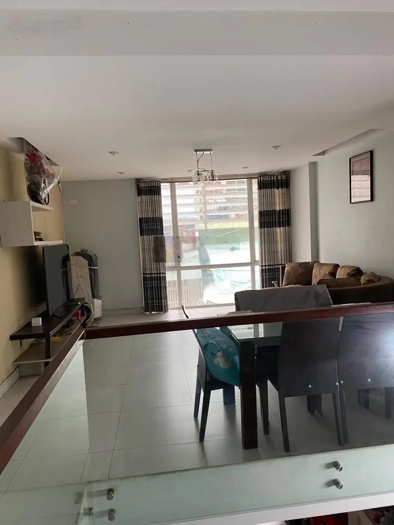 Bán nhà mặt tiền ,đường số quận 4 . chính chủ cần bán . nhà được kiến trúc sư thiết kế .