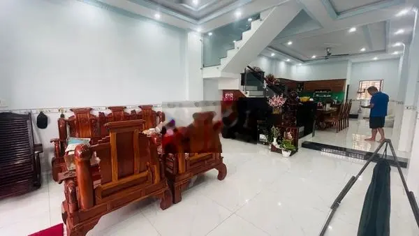 Nhà phố 3 tầng 100m2 ngang 5m ngay cầu vượt Linh xuân, QL1 hẻm xe tải