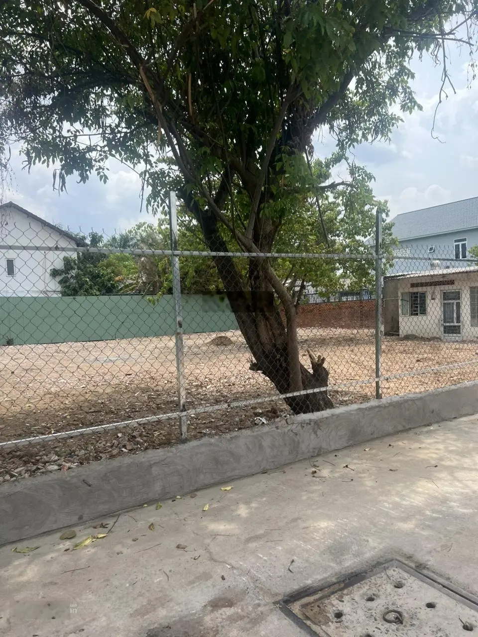 Bán hoặc Cho Thuê Lô Đất Thổ Cư Ngay Sông Sài Gòn Khu Bình Quới Thanh Đa