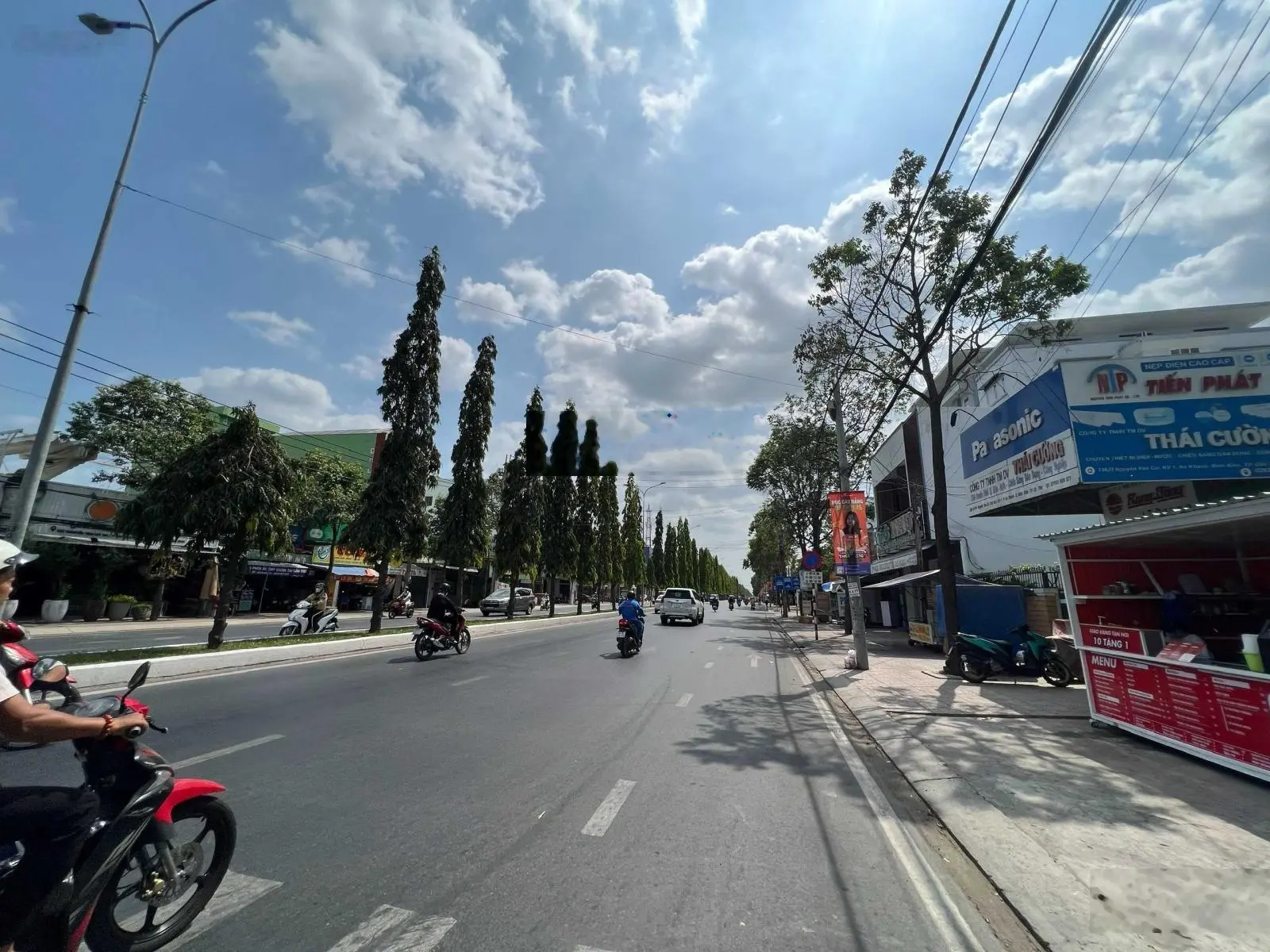 Bán gấp nhà mặt tiền 10m đường Nguyễn Văn Cừ, đang cho thuê kinh doanh. Lời ngay 1,5 tỷ khi mua