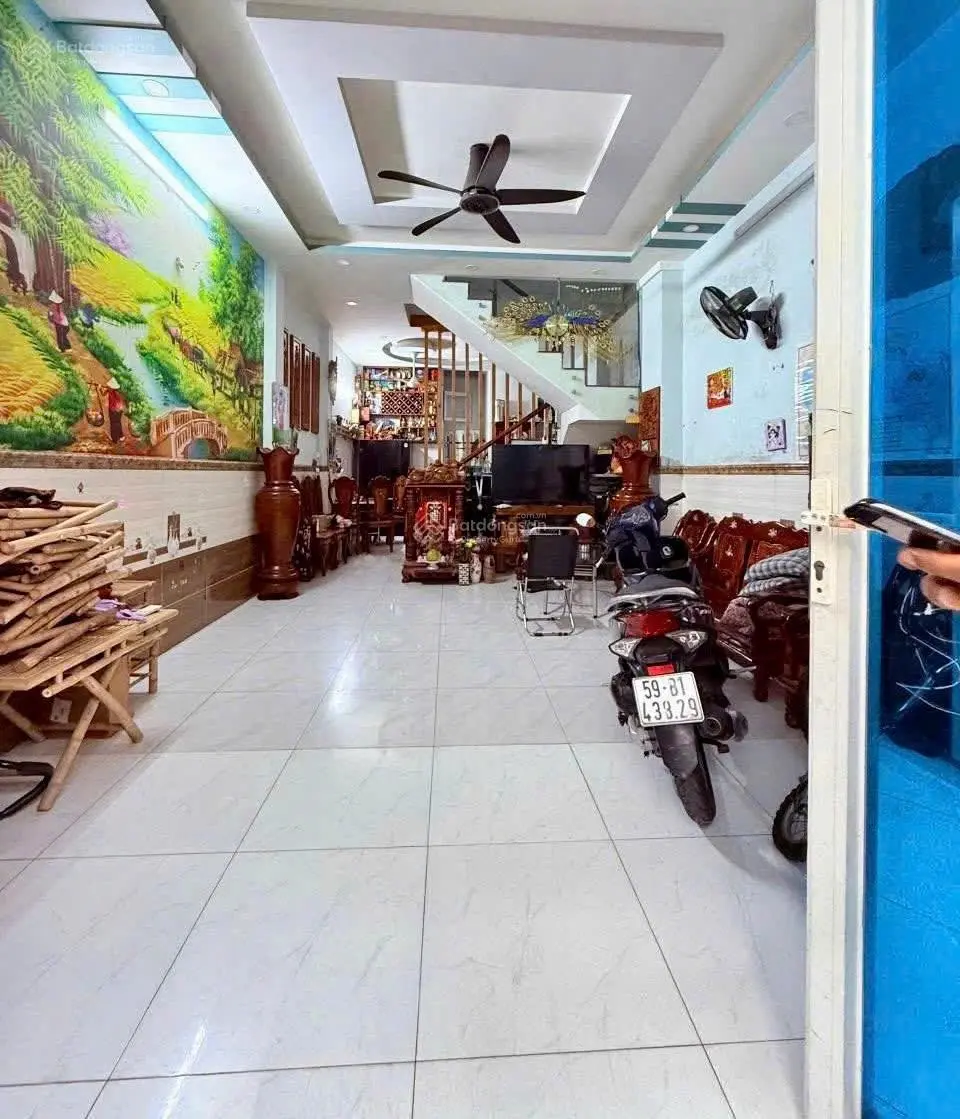 Bán Nhà 3 Tầng Siêu Đẹp Gần Hoàng Diệu 2 Khu Thiên Niên Kỷ, Ô Tô Đậu Cửa, Giá Chỉ 6.5 Tỷ