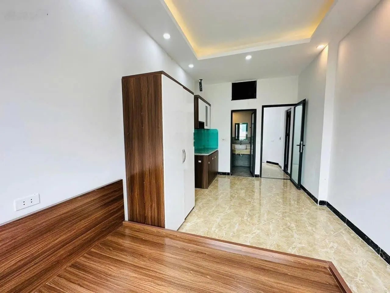 Trung tâm Đống Đa - gà đẻ trứng vàng - dòng tiền ổn định - 8 phòng khép kín - doanh thu 45t/1 thang
