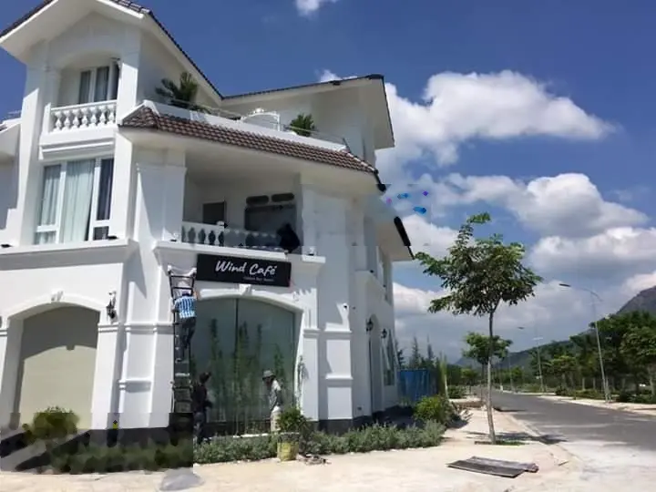 Chuyên phân phối dự án Goldenbay Hưng Thịnh biển Bãi Dài Cam Ranh giá tốt 20tr/m2, LH: 0908 207 ***