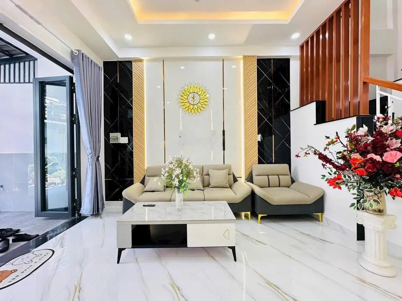 Bán gấp căn 1 trệt 2 lầu Cô Giang, Phú Nhuận giá 3tỷ150/ 56m2. Sổ mới 2022. Tặng full nội thất