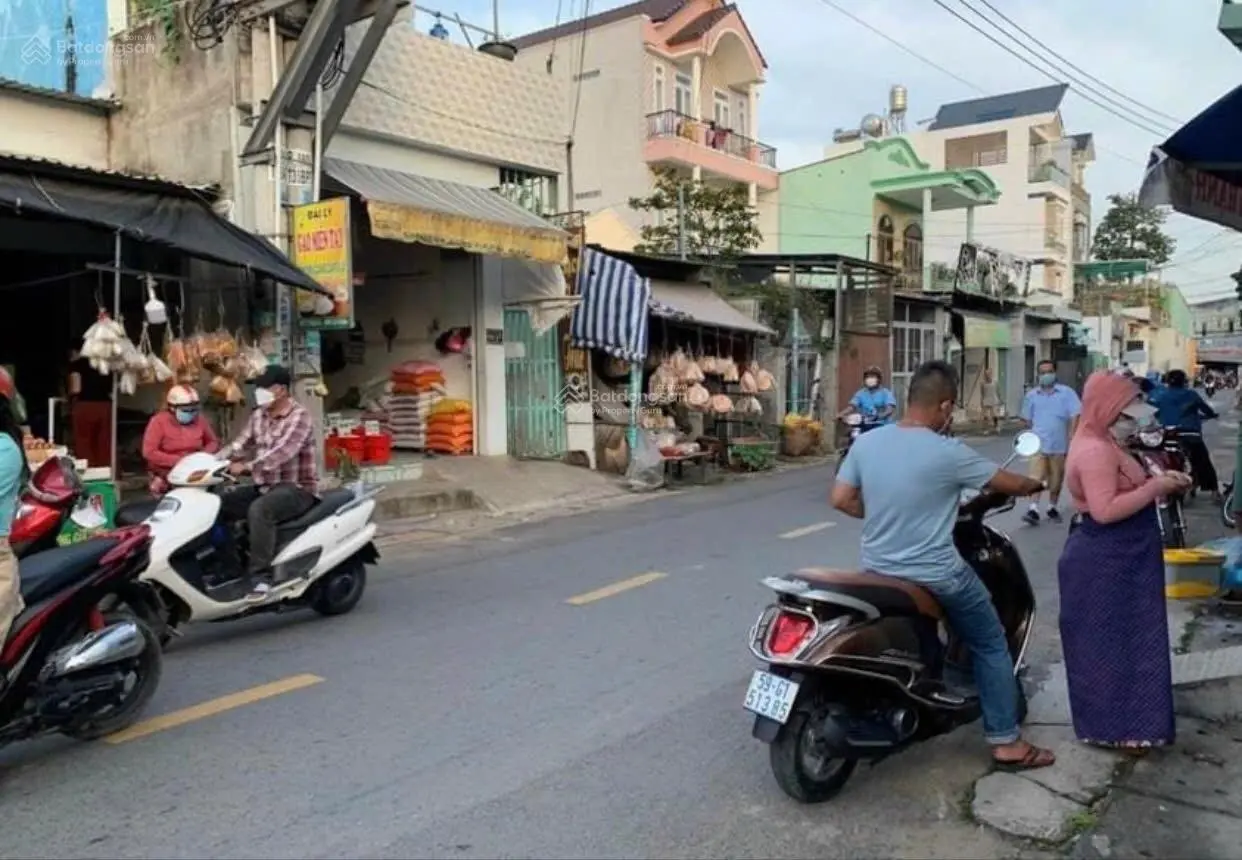 Nhà Bình Chánh 96,9m2 - Giá 800 triệu - Cho thuê 8 triệu / tháng - Sổ Hồng Riêng - Được Trả góp