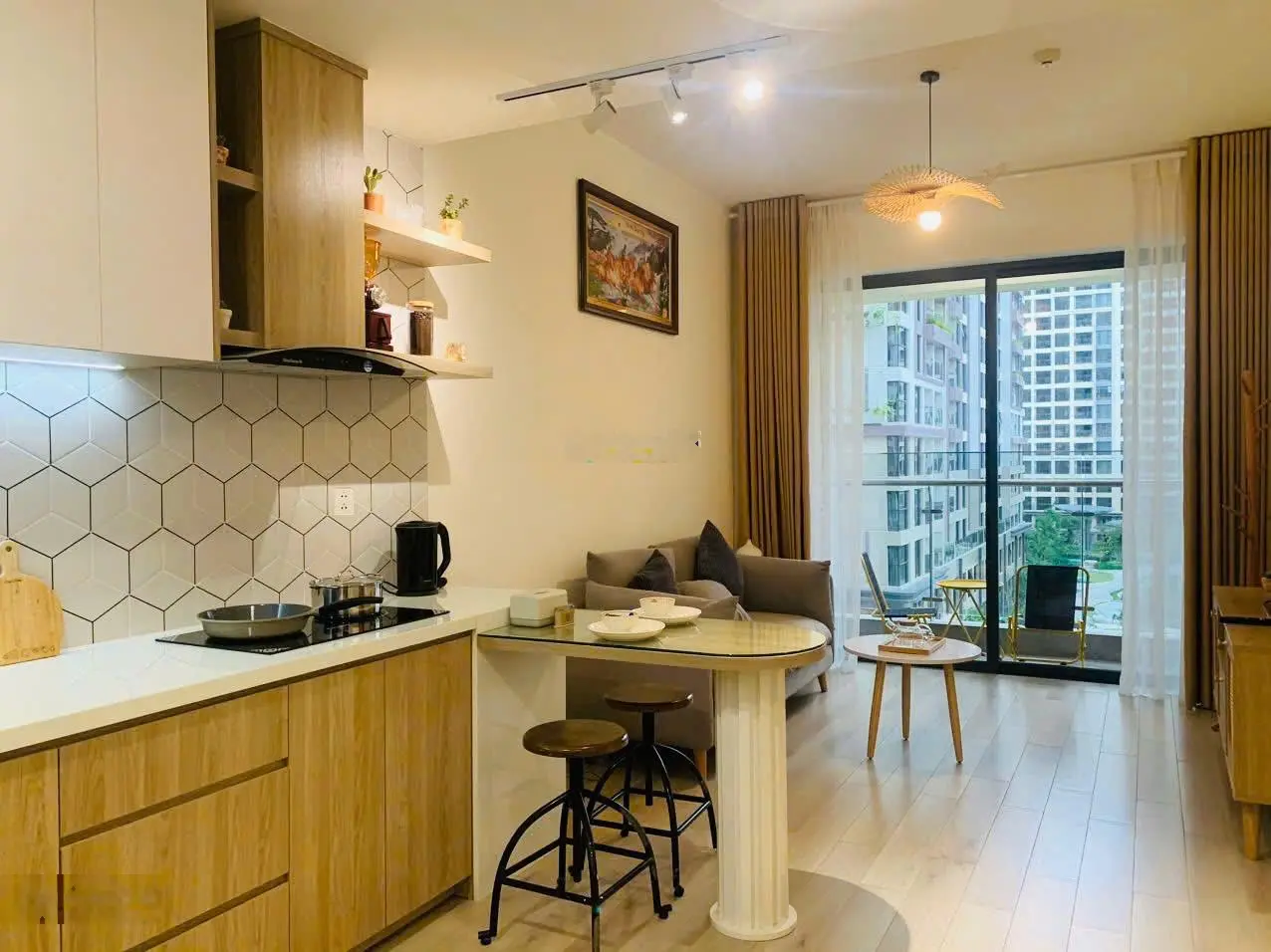 Chính chủ bán gấp căn hộ Lumiere Boulevard 2PN, 1WC giá 3 tỷ 380 đầy đủ nội thất