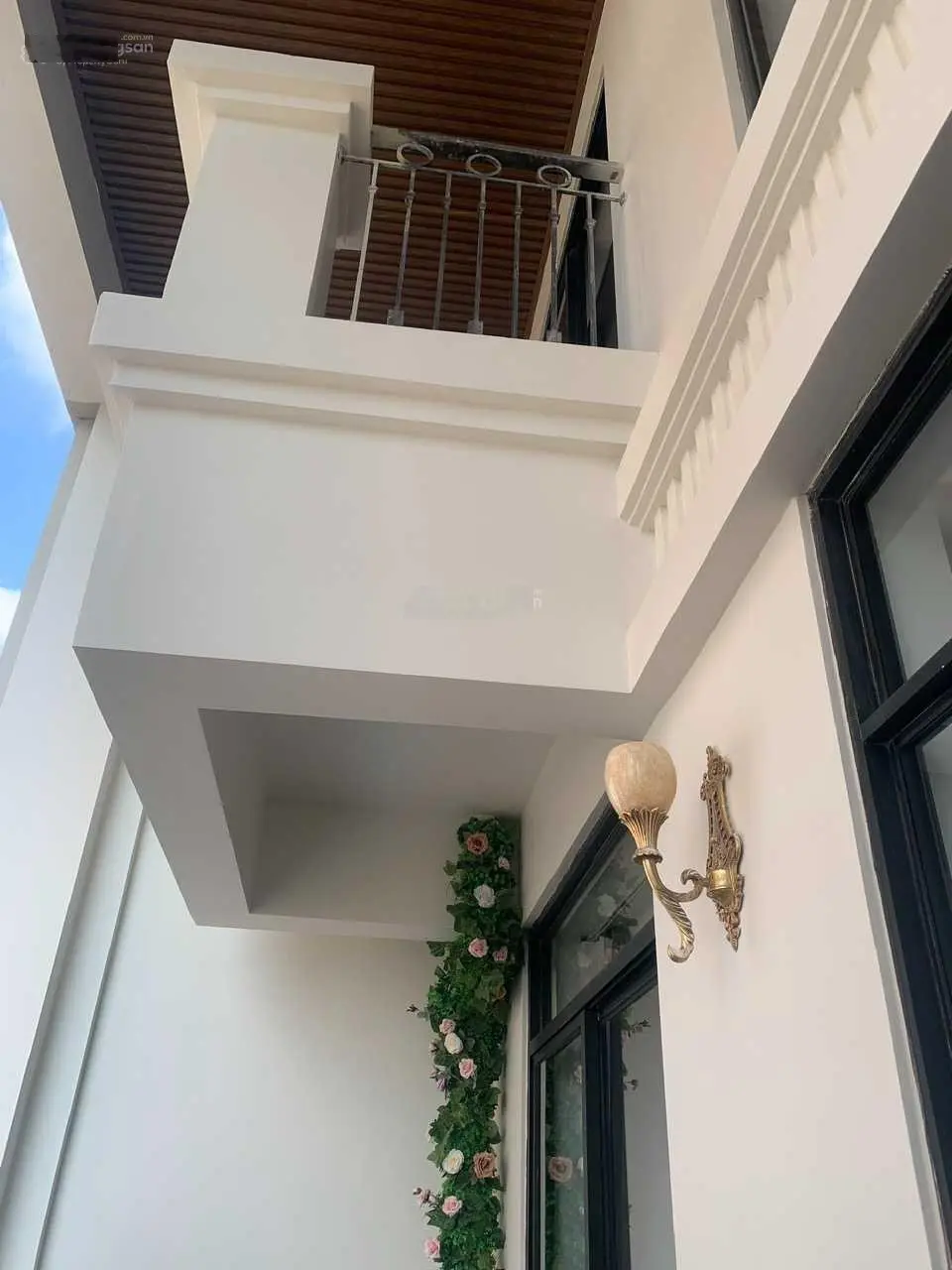 Gia chủ tôi rất cần bán căn hộ 103m2 BC ĐN tại Roman Plaza Tố Hữu giá 5,34 tỷ có TL