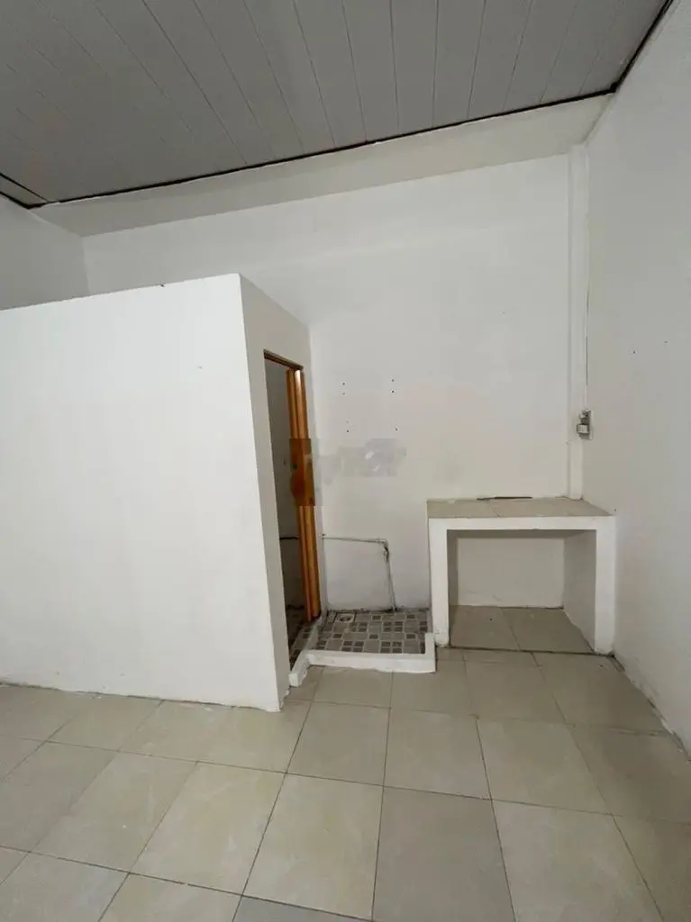 Bán nhà trọ 200m2 10 phòng Gần Bùng Binh Mũ - Đang Có Thu Nhập Ổn Định