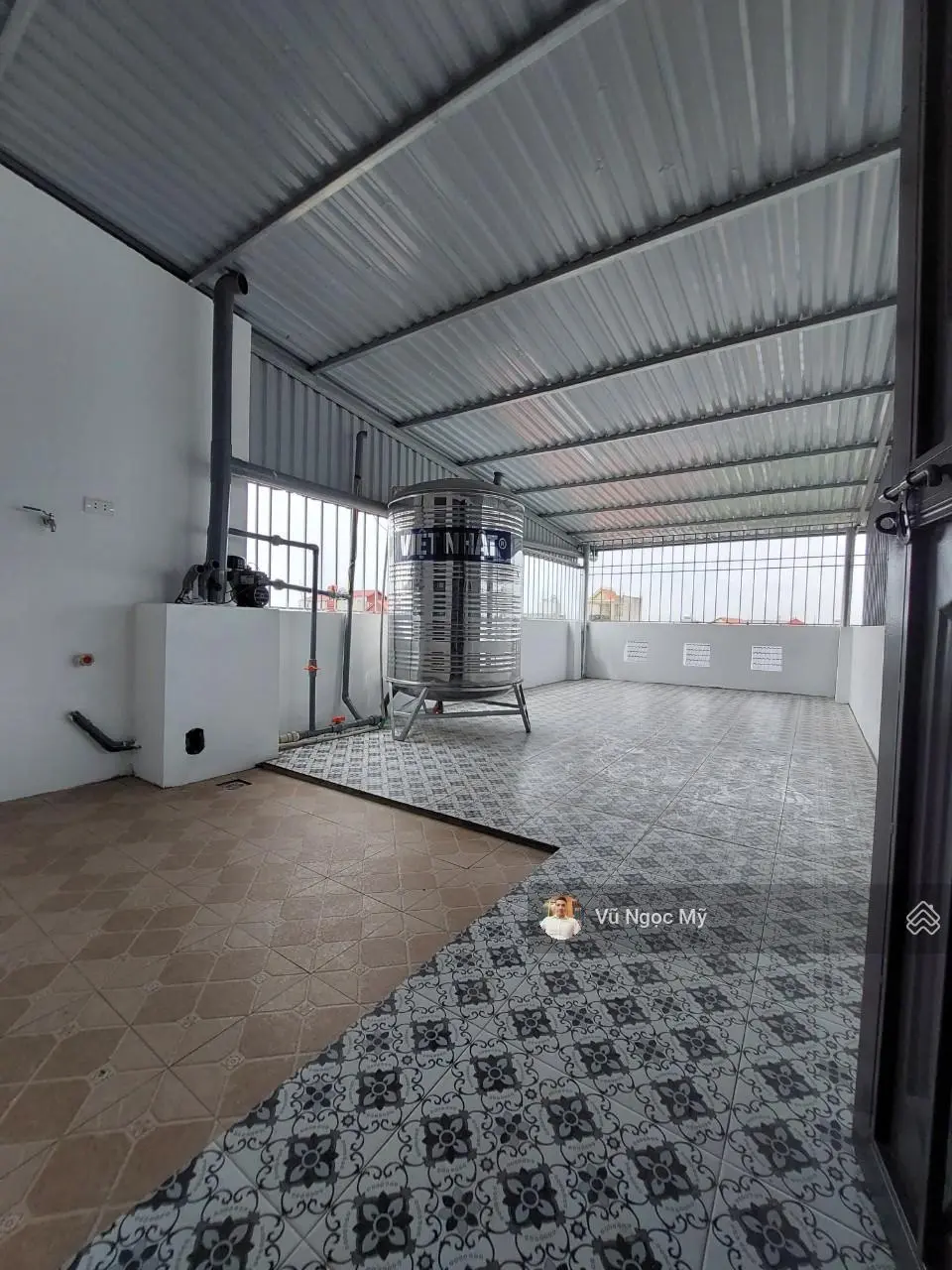 Nhà 5 tầng 33m2, ngay quốc lộ 6, 600m ra tàu điện trên cao, bến xe Yên Nghĩa, giá chỉ 4.3 tỷ.