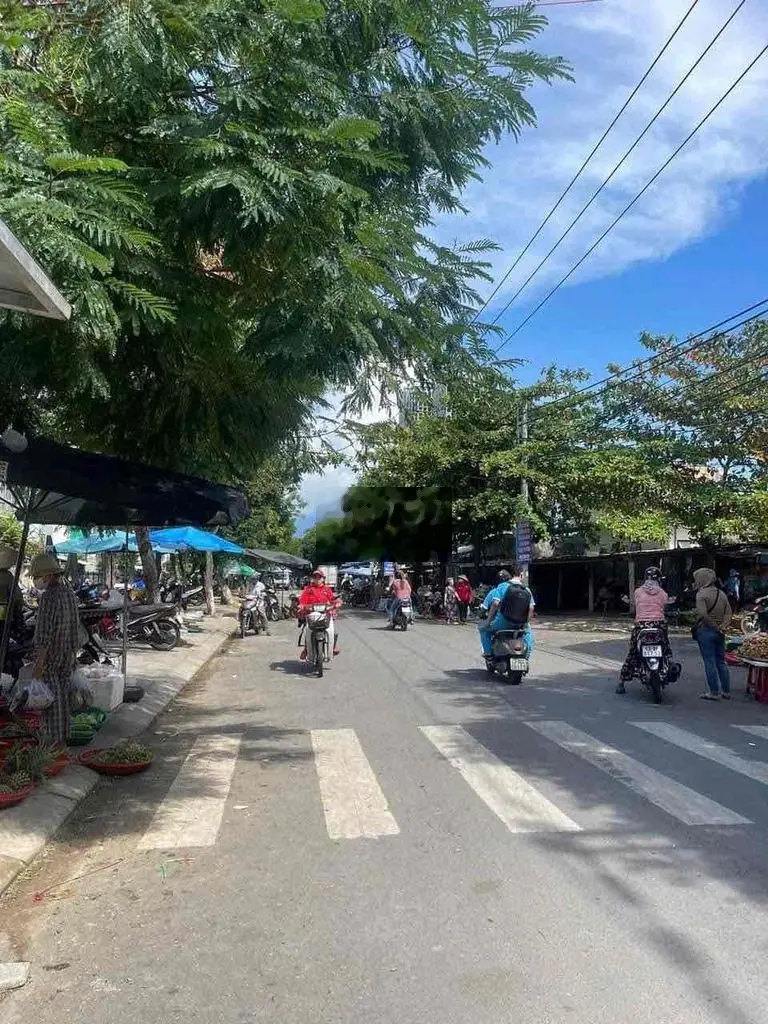 Bán lô sát Chợ Phan Đình Giót kinh doanh buôn bán.