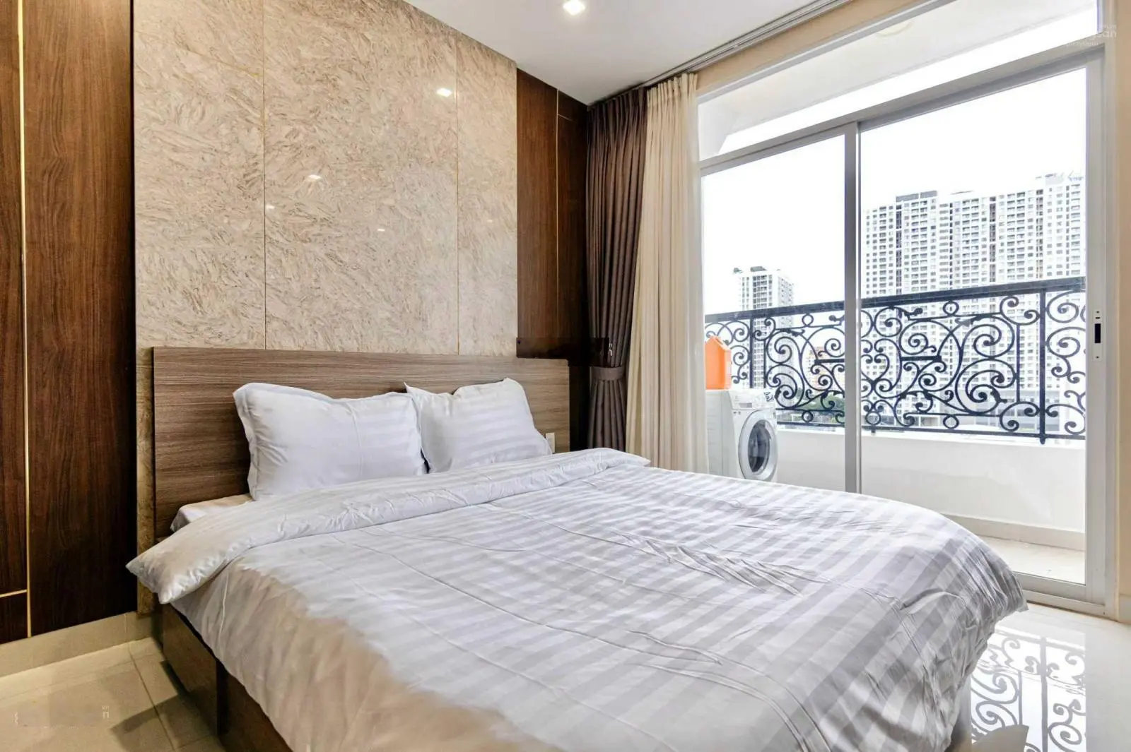 Bán CHCC RichStar Hòa Bình, Tân Phú. DT - 53m2 2PN 1WC. Giá 2,6 tỷ. Nhà đẹp. LH: 0932 874 *** Hoà