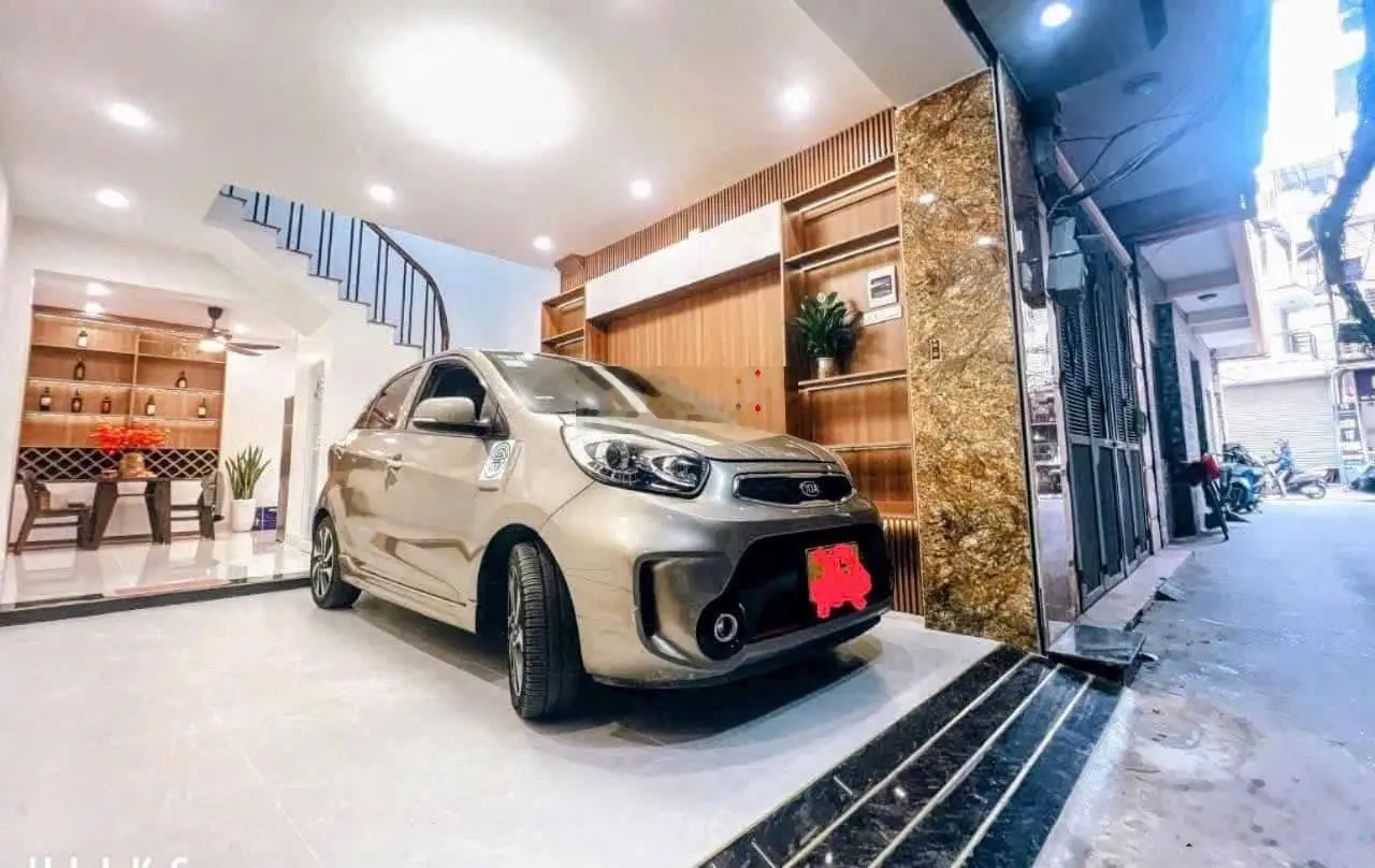 Bán nhà riêng giá siêu hời tại Nguyễn Phúc Lai, Đống Đa, Hà Nội, 16 tỷ, 43m2