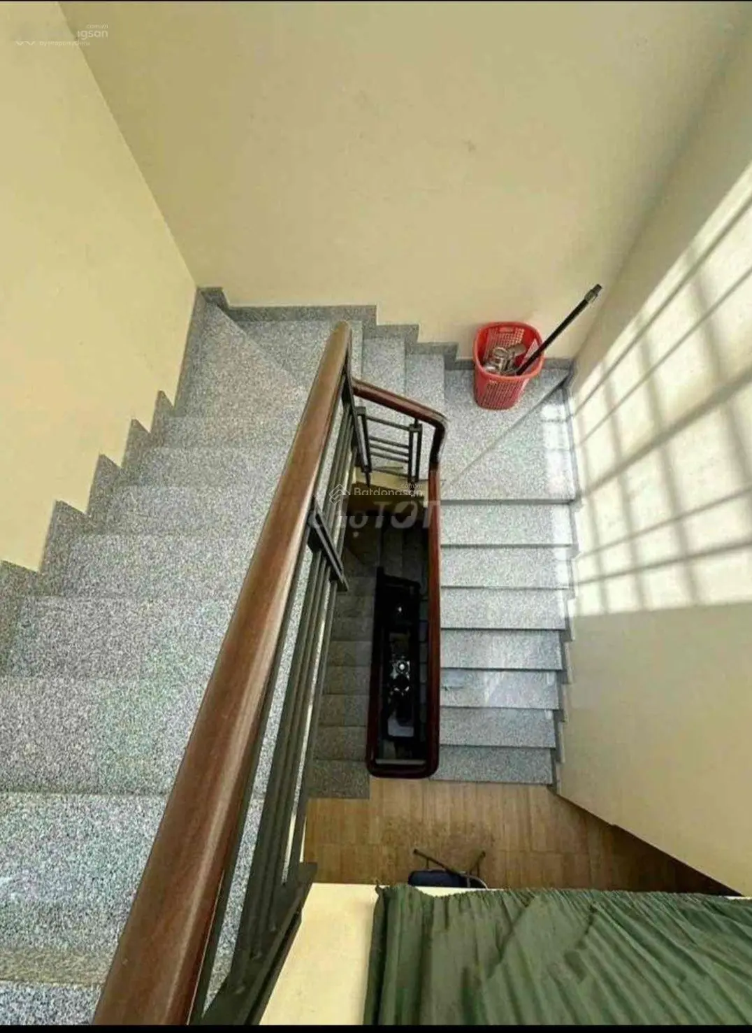 Nhà mặt tiền 4 tầng 4m x 17m khu vực kinh doanh sầm uất, đường Nguyễn Thị Tần Q8