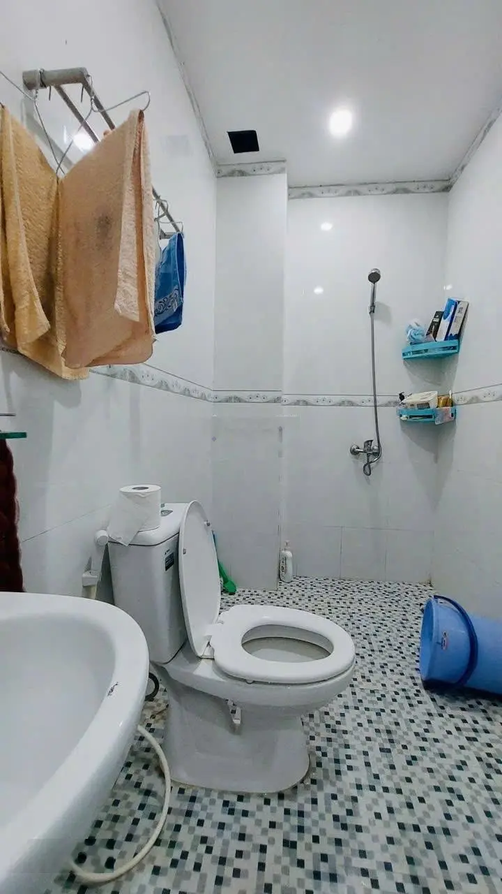 Bán nhà gần Quang Trung - Trường Hoa Lư - 65m2 - Nhà 3 tầng - Hẻm xe tải - Sổ hoàn công