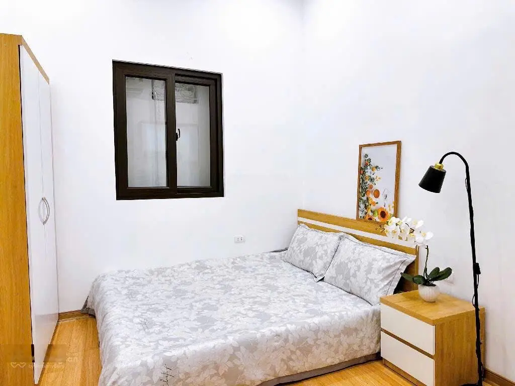 Bán tòa ccmn cao cấp tại quận cầu giấy 40m x5 tầng - 10 phòng khép giá 8 tỷ 650