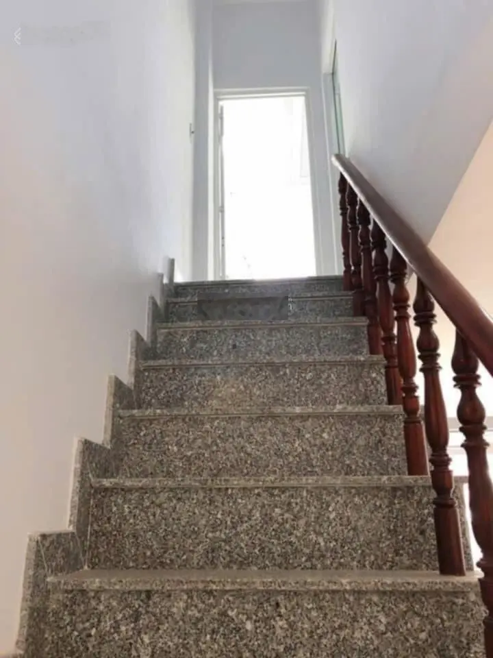 bán nhà Đông lân Bà điểm , nhà mới 37 m2 , 2 tầng chỉ 3.3 tỉ