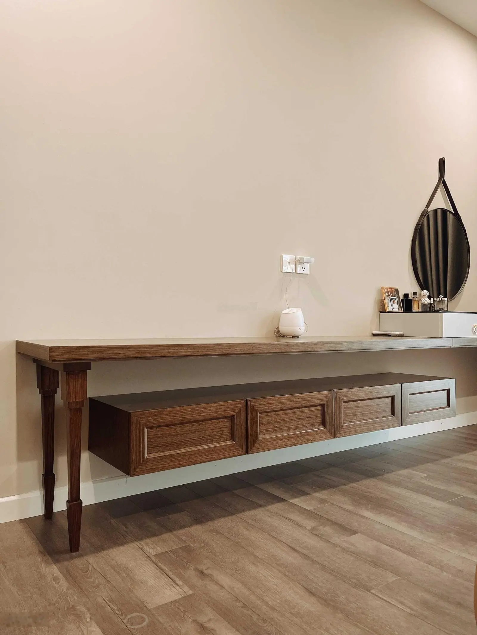 (Gía nét) Gia chủ cần bán căn hộ 130m2 ở Cầu Giấy Centepoint - 110 Cầu Giấy giá 8 tỷ Lh 0336730352