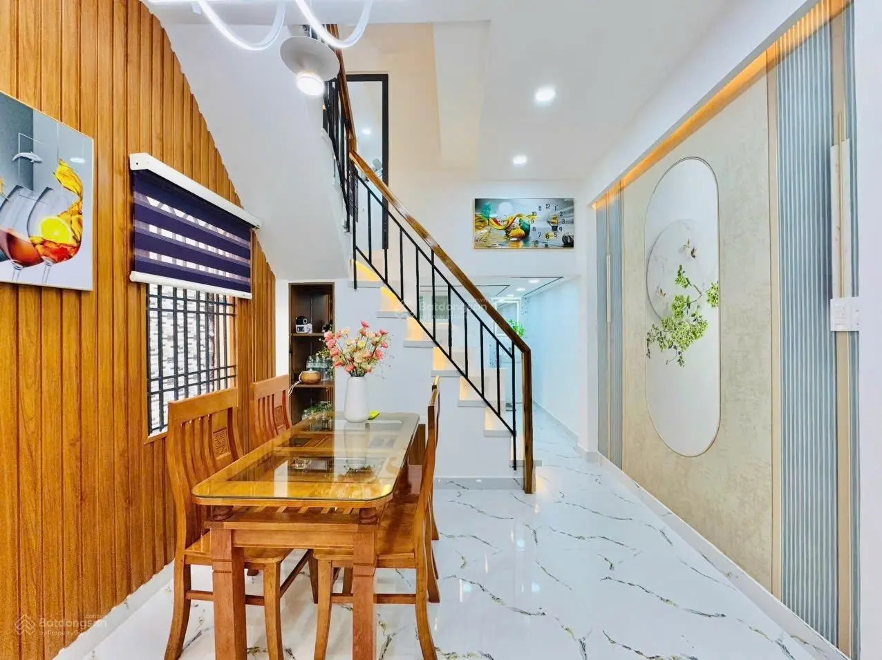 Thân gửi ace môi giới HH 40tr - hạ giá 200tr còn 3,68 tỷ TL bán nhà phố 2.5tầng 3 phòng ngủ