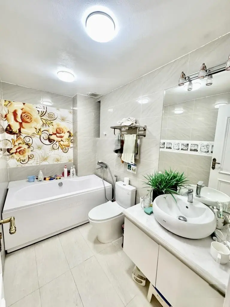 Bán liền kề louis city đại mỗ - mặt đường lê quang đạo kéo dài