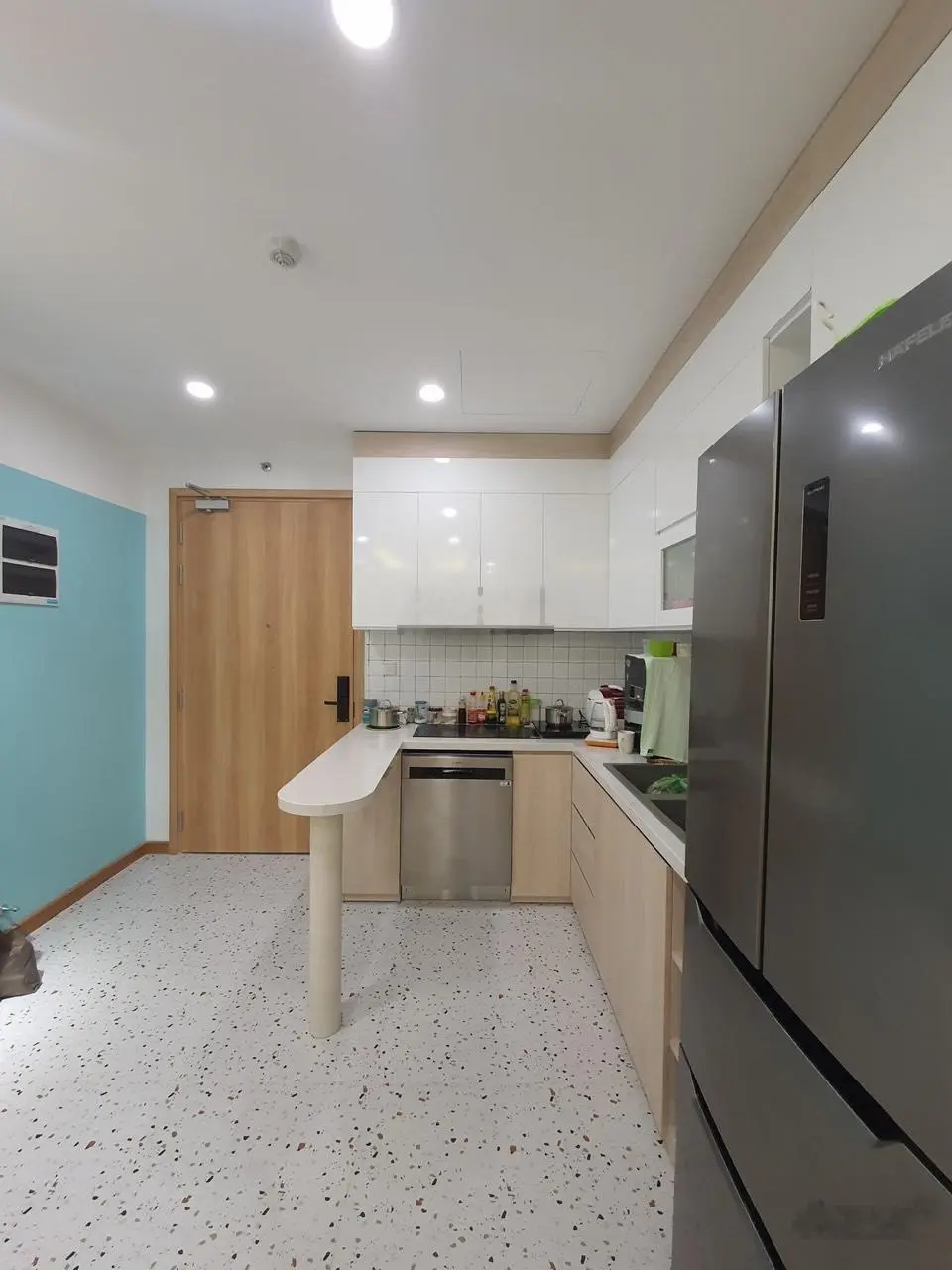 Hạ giá bán căn hộ Emerald 71m2 2PN- nội thất dính tường giá 3.78 tỷ