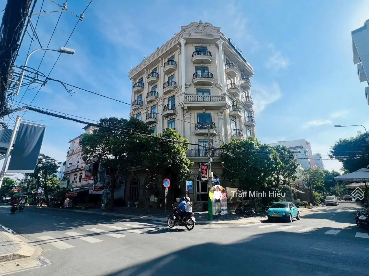 Bán toà nhà căn hộ dịch vụ góc hai mặt tiền đường số 10 và 23 Tân Quy Quận 7
