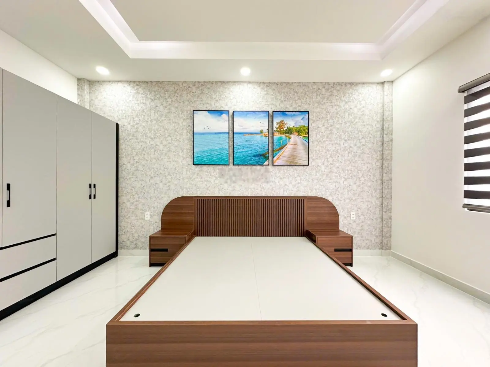Bán nhà sổ riêng 82,67m2 hoàn công 3 tầng full nội thất Huỳnh Tấn Phát Quận 7
