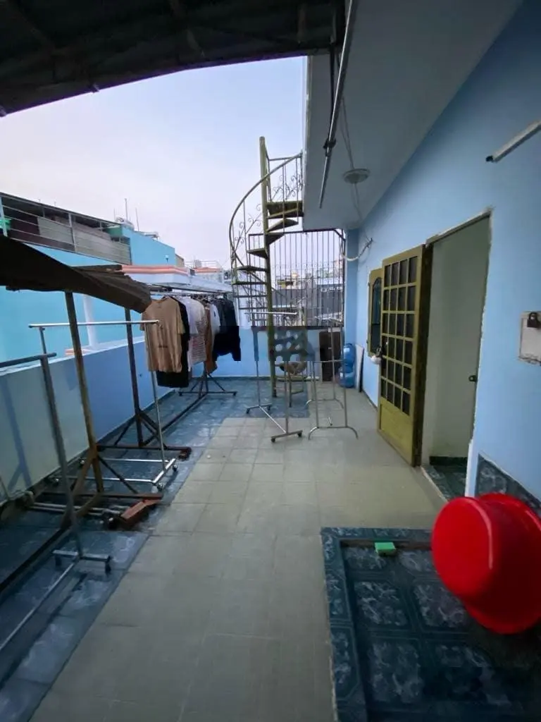 Quận 5 trước nhà 16m, 5 ô tô tránh nhau, dt 91m2 ngang 7,8m vuông vức
