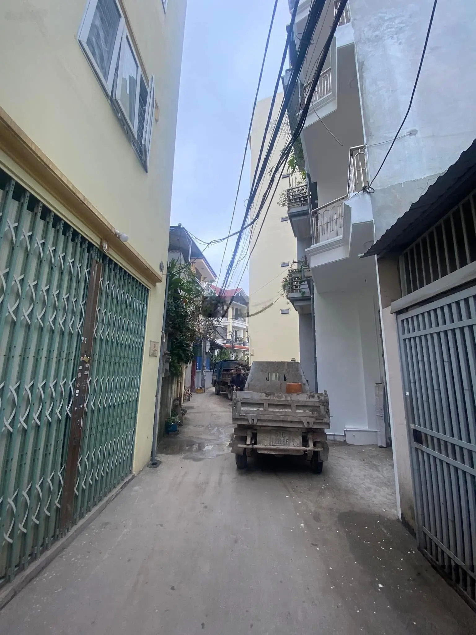 Phú Diễn - 37m2 - Ô tô đỗ cửa - Nhỉnh 6 tỷ