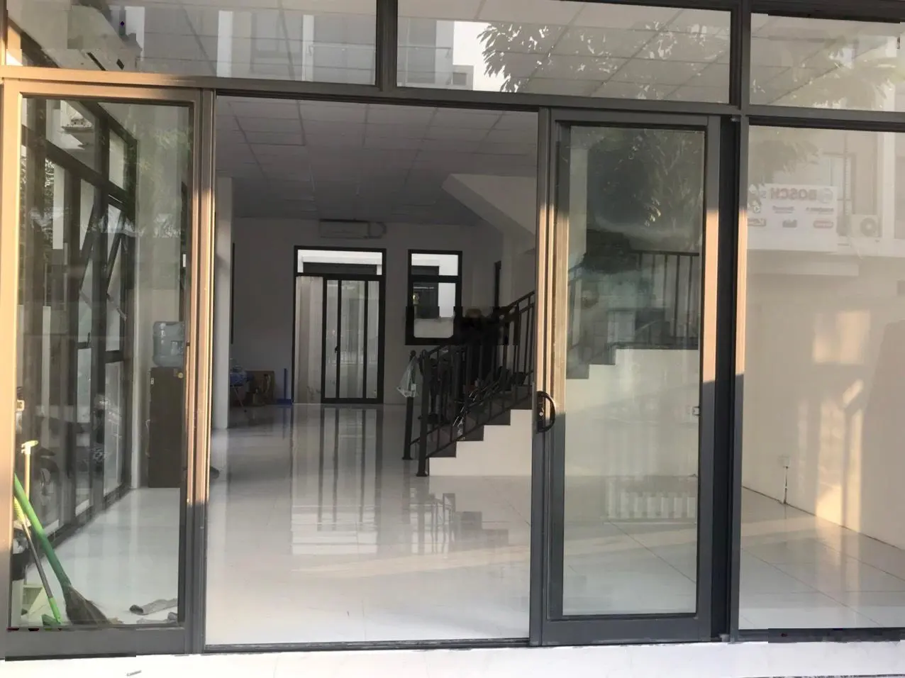 Bán nhanh biệt thự An Vượng 175m2, full nội thất, view vườn hoa, đang cho thuê 15tr/thang