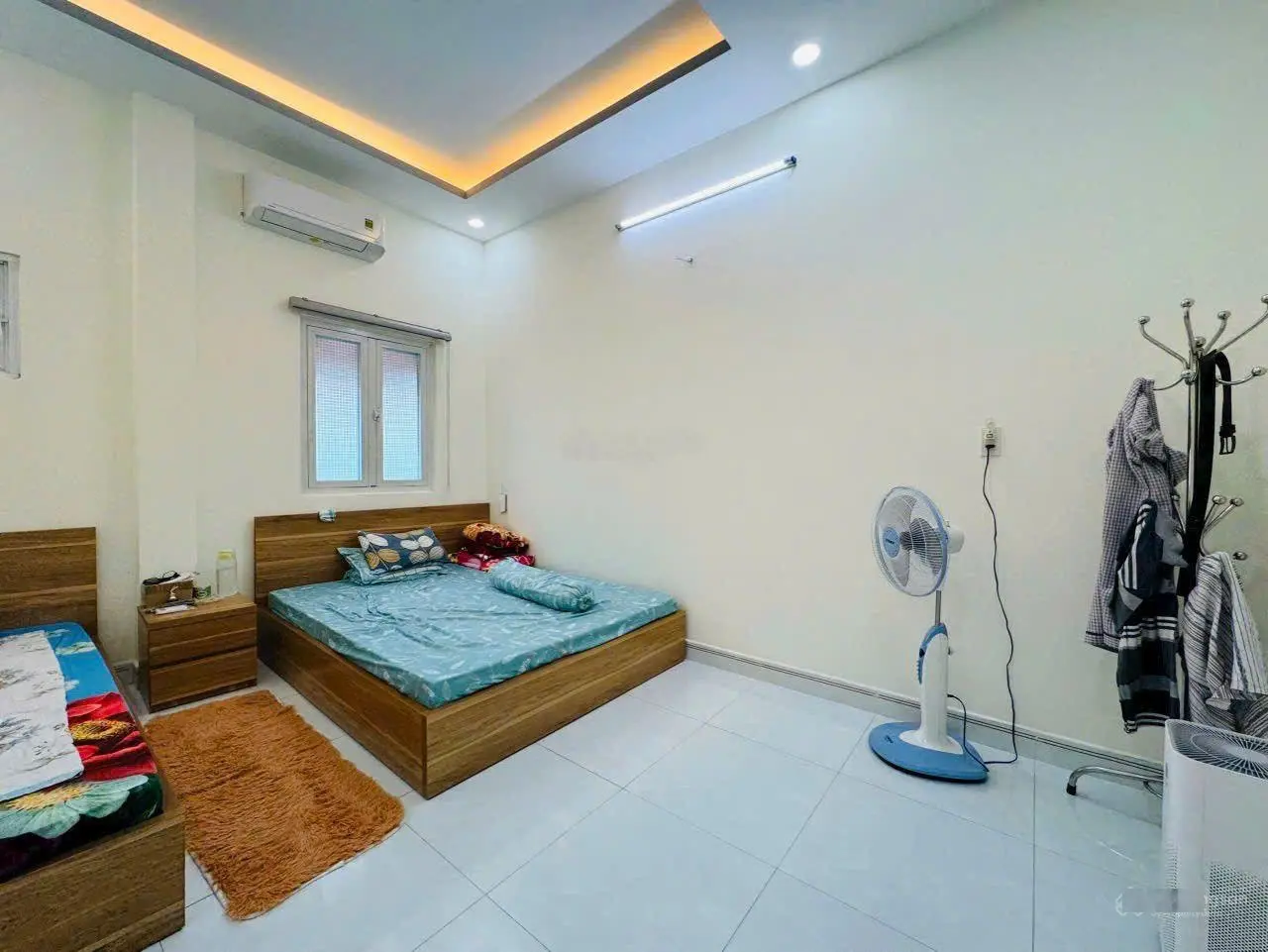 Nhà đẹp 5,5x15m giá hời ngay trung tâm Nhà Bè - Chính chủ cần bán gấp
