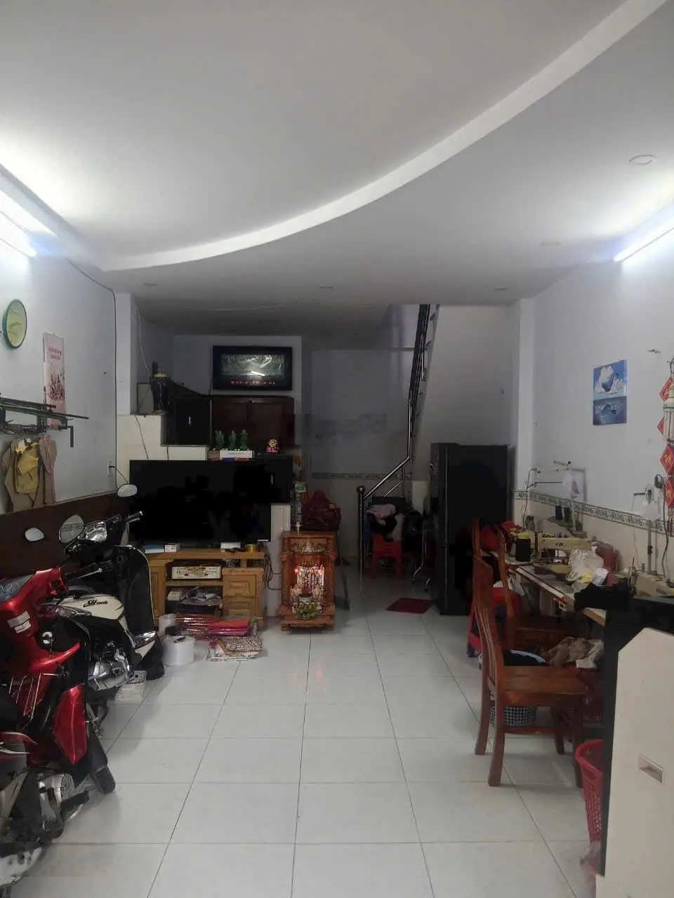 Bán nhà Bờ Bao Tân Thắng Dt 4* 11 nở hậu nhà đúc BTCT giá 3 tỷ680