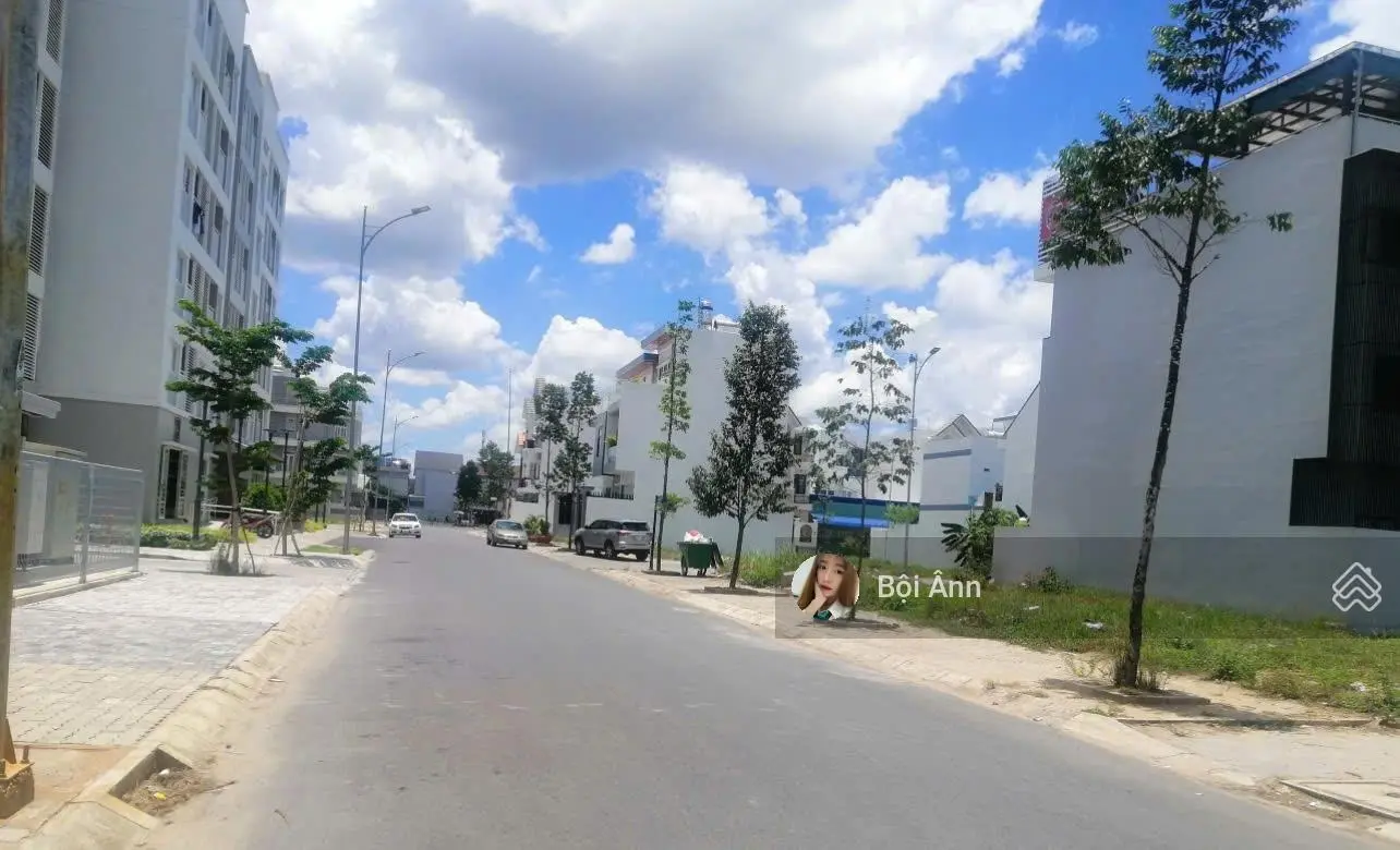 Chính chủ bán gấp đất 120m2 MTĐ Ngô Gia Tự, P. 5, Cà Mau, ngay điện lực Cà Mau. Sổ sẵn, thổ cư