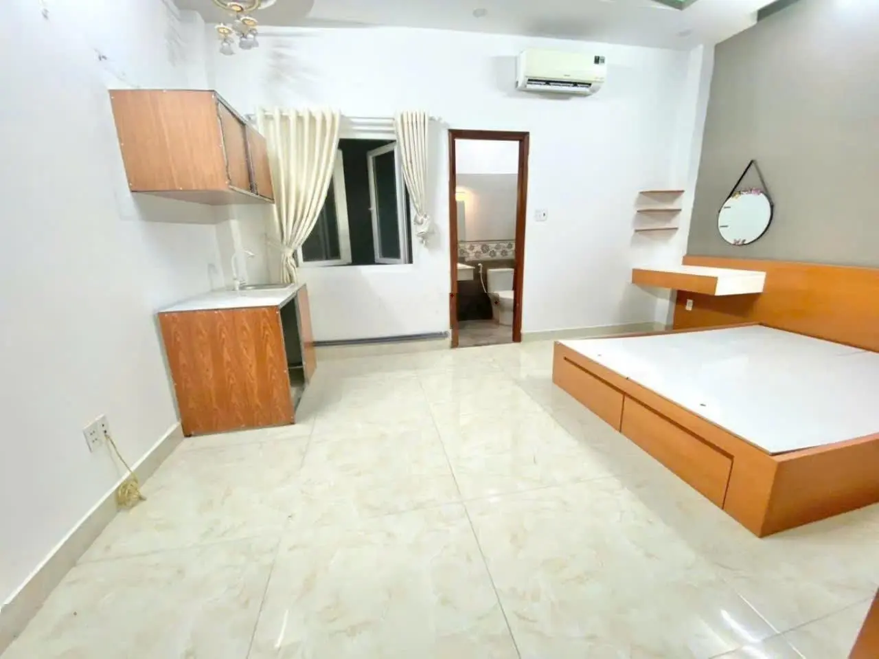 85M2 x 4 Tầng (5x17)-HXH 4.5M, CV LÀng Hoa, Chợ HTT, Emart, Cho Thuê 20tr/Tháng - Chỉ 8 Tỷ TL