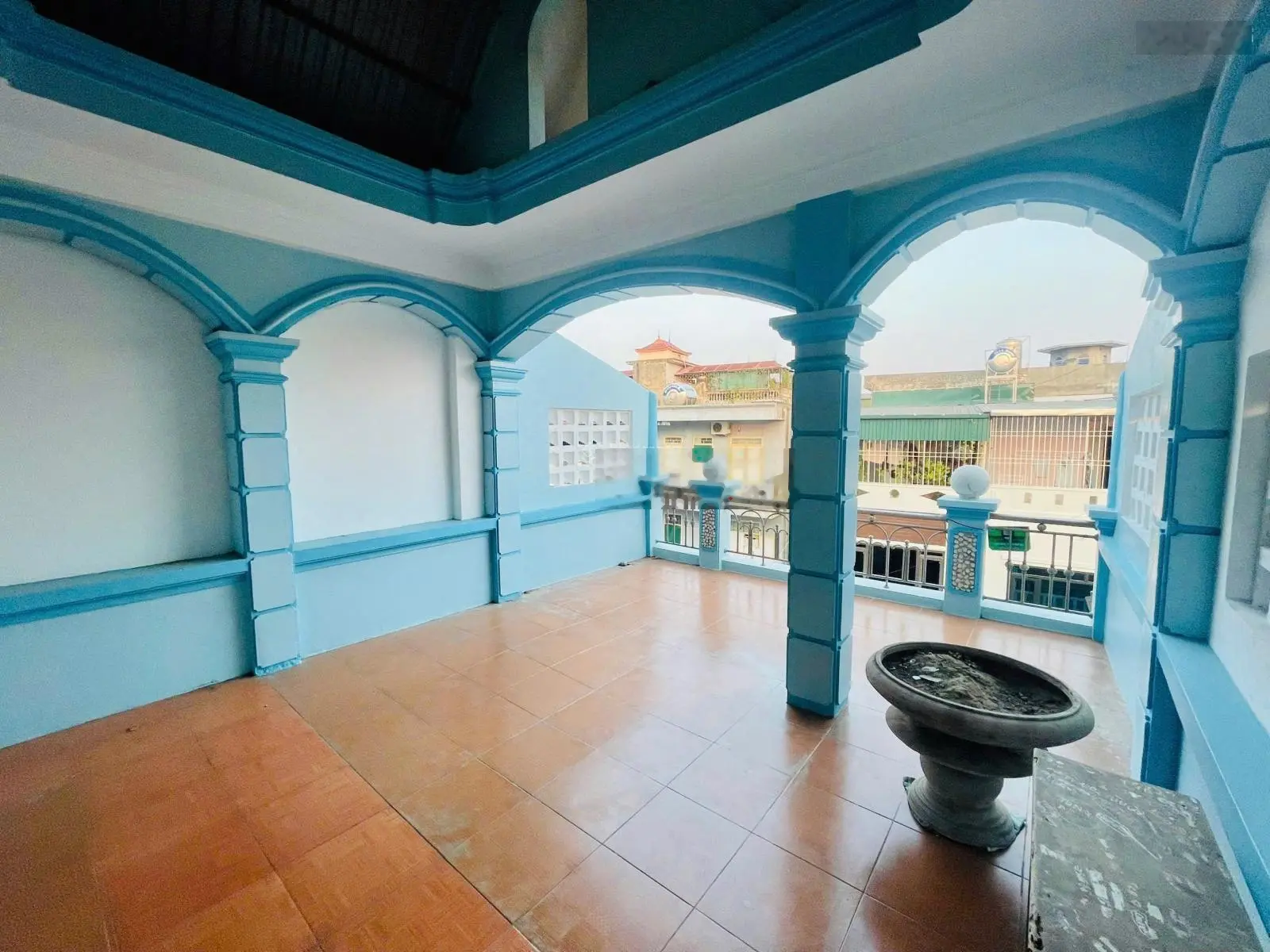 Bán nhà phố Phan Huy Ích - 3 tầng - 98.3 m2 - gần trường, chợ