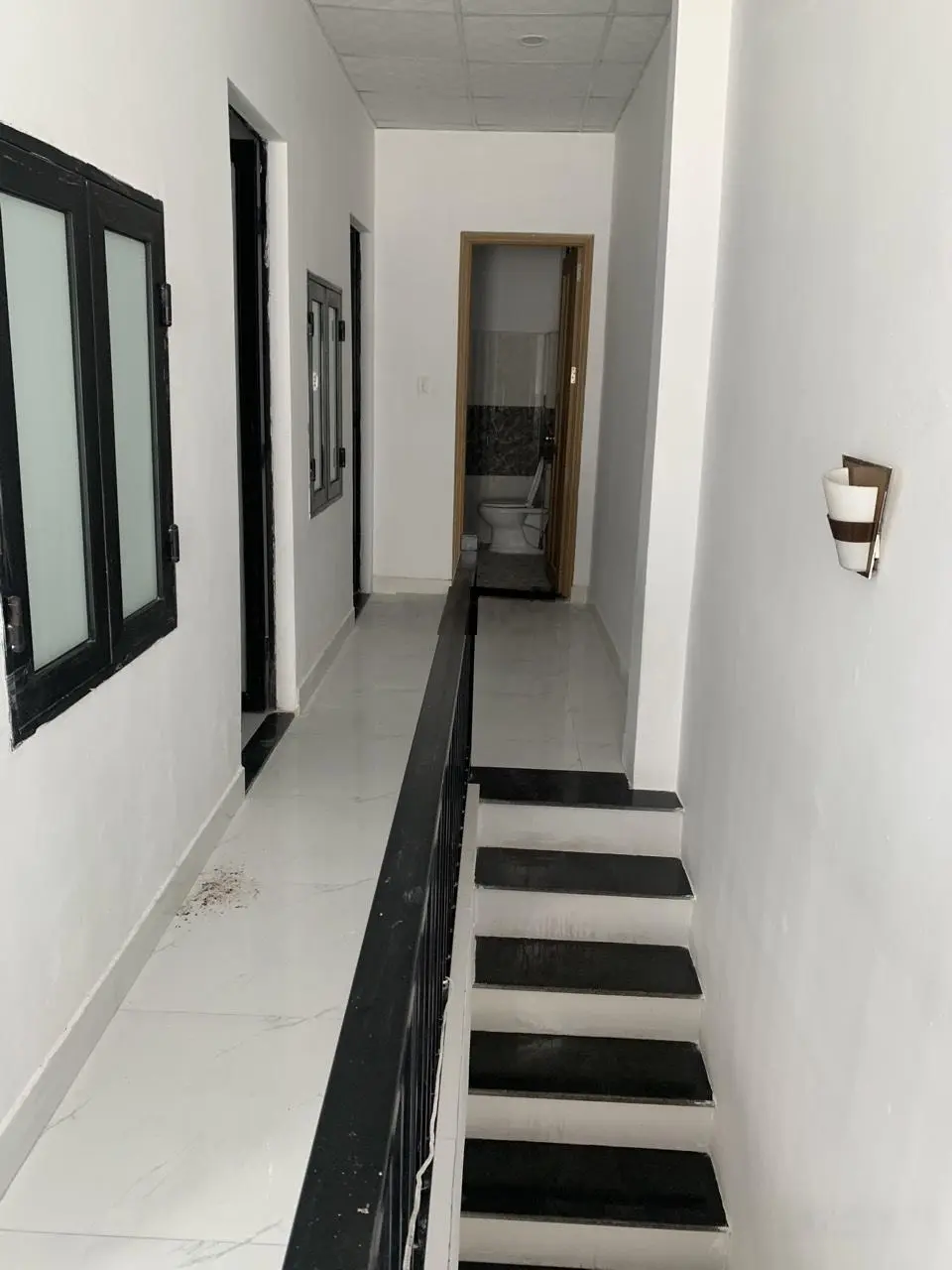 Bán nhà kiệt ô tô K232 Dũng Sỹ Thanh Khê