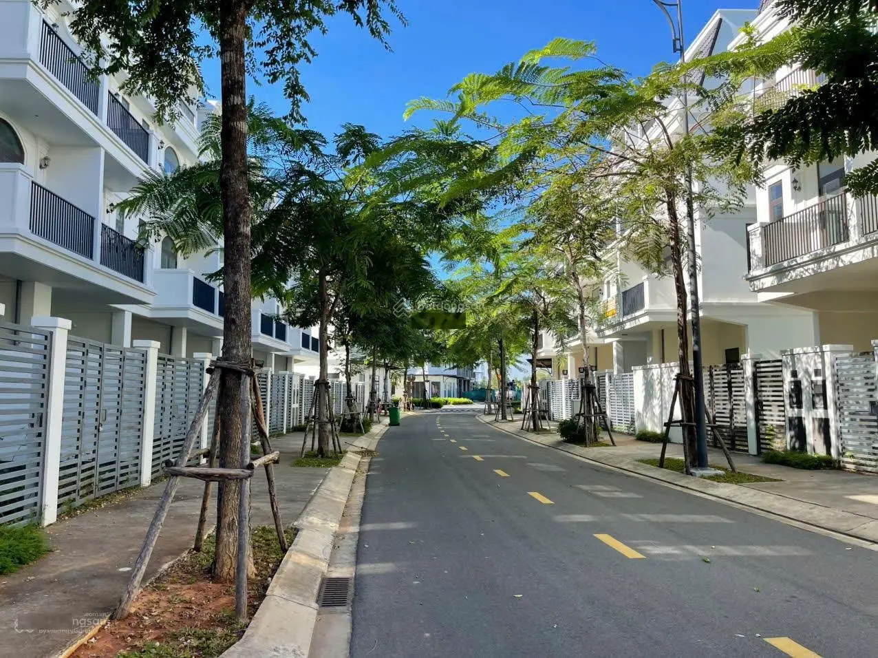 Cần bán gấp nhà phố vũng tàu 1 trệt 3 lầu giá 4.99 tỷ tại la vida residences 77.5m2, 4pn gần biển