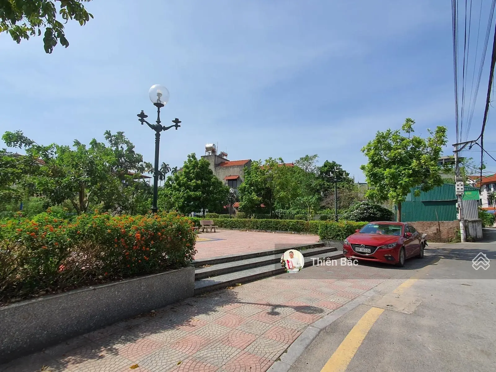 Chủ nhà cần trả nợ 3 tỷ ngân hàng! Bán nhà Vân Canh, góc 2 thoáng, đường thông, ô tô qua lại