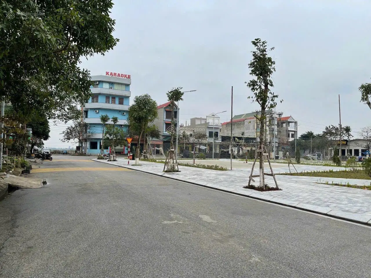 Cần sang tên lô đất vị trí gần công viên và chợ thị trấn Gia Bình, tỉnh Bắc Ninh 0973 237 ***